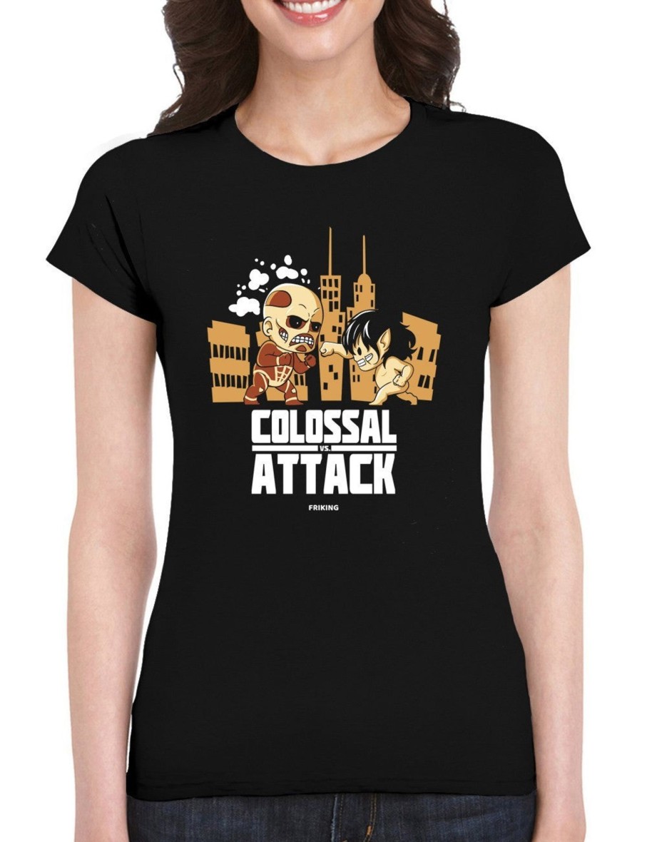 Friking Colossal Vs Attack - 9 | Camisetas Mujer